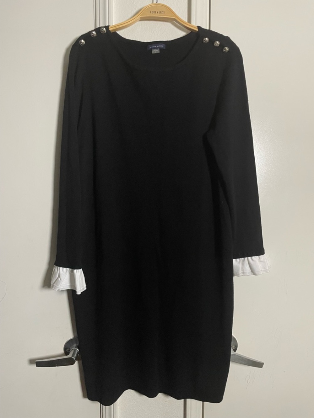 Tommy Hilfiger Women's Black Long Sleeve Embellished Sweater Dress Size Medium - Picture 2 of 5